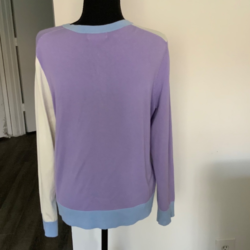 Sweater - Picture 4 of 8